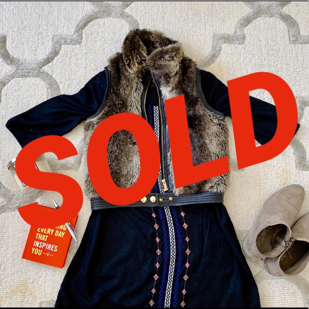 Girls’ long sleeve dress with geometric print